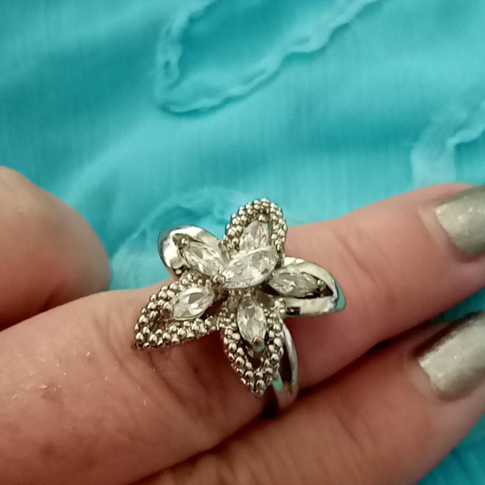 Ring flower multi stone 8-9